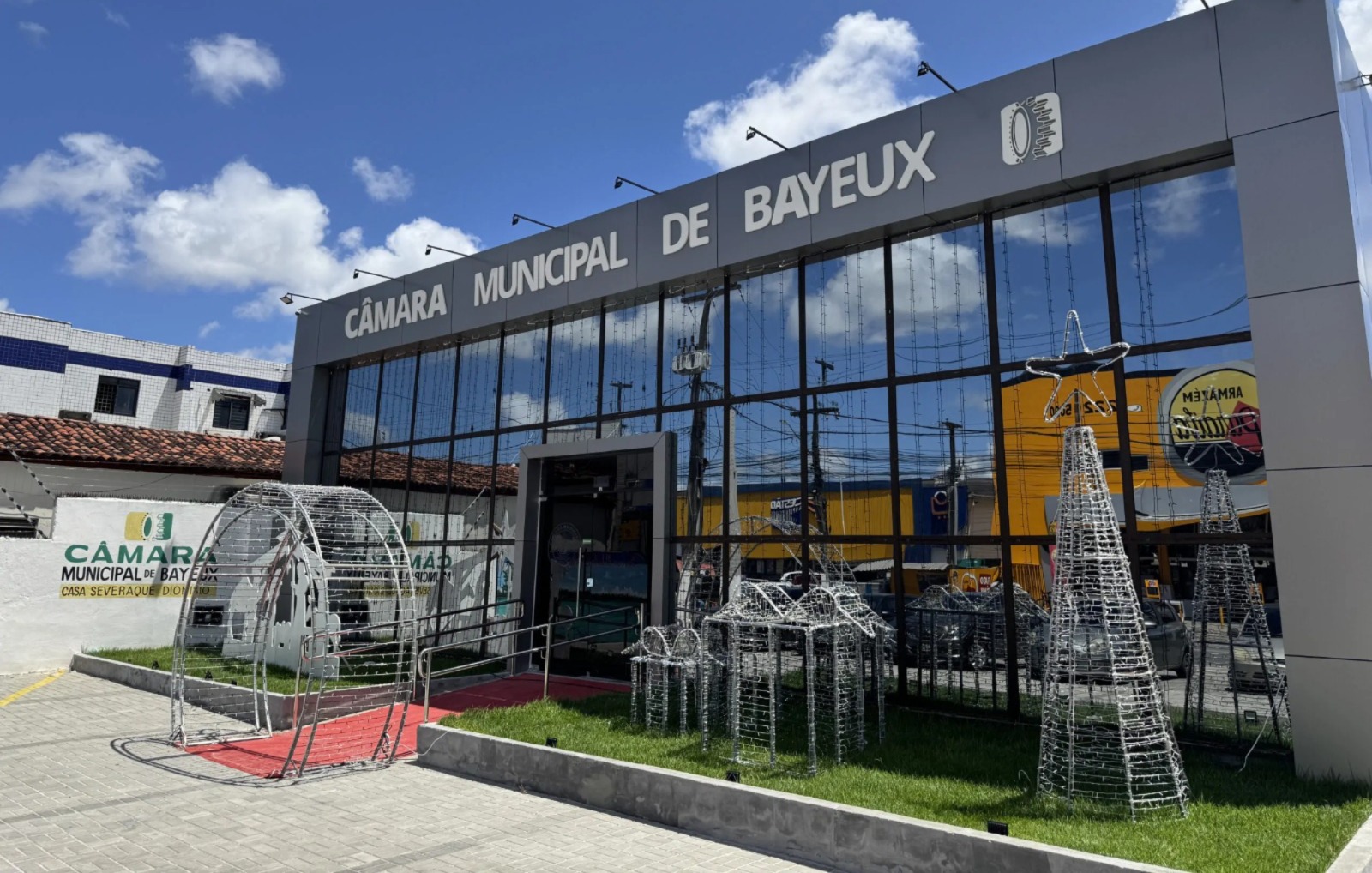 Vereadora de Bayeux é afastada do cargo por esquema de rachadinha