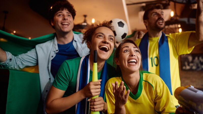 Promoção do Cartão de TODOS sorteia camisas da Seleção