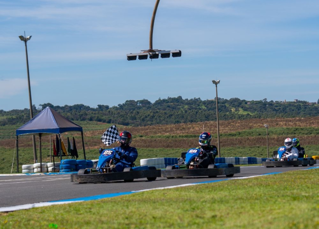 Kart se consolida como porta de entrada no automobilismo