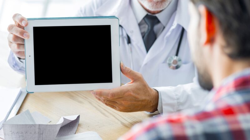 IA em consulta médica ajuda pacientes com câncer de próstata
