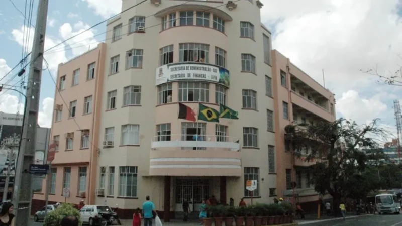 Campina Grande detona com mega concurso público ofertando quase mil vagas em mais de 80 cargos, incluindo Guarda Municipal: Prepare-se para a corrida por salários de até R$ 8,8 mil e garanta sua inscrição!