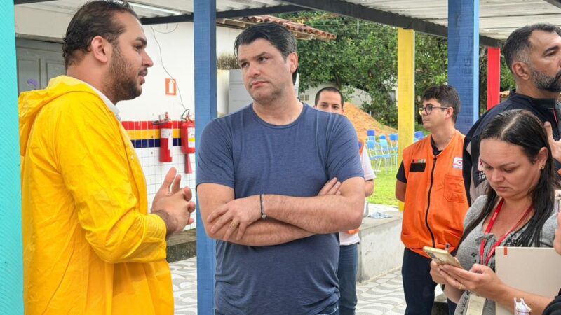 Chuvas fortes desalojam famílias em João Pessoa; abrigo é montado