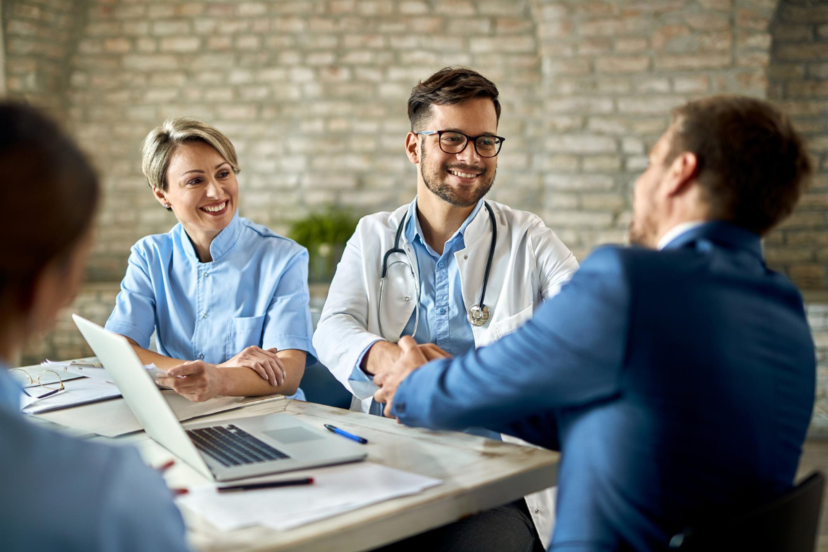 Seguro de responsabilidade civil cresce entre médicos