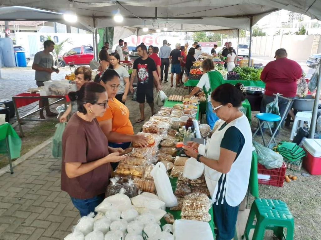 Feira Móvel da Prefeitura de João Pessoa expands its reach across eight locations throughout May, offering diverse local products