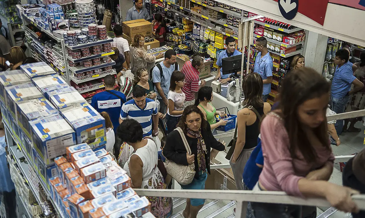 Fim da jornada 6×1: Paraíba terá 135 mil trabalhadores beneficiados com novo modelo de escala e redução de jornada