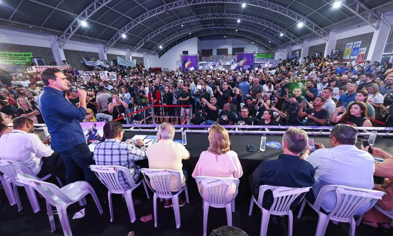 Governador Lucas Ribeiro destina mais de R$ 300 milhões em investimentos para Campina Grande e região em audiência pública