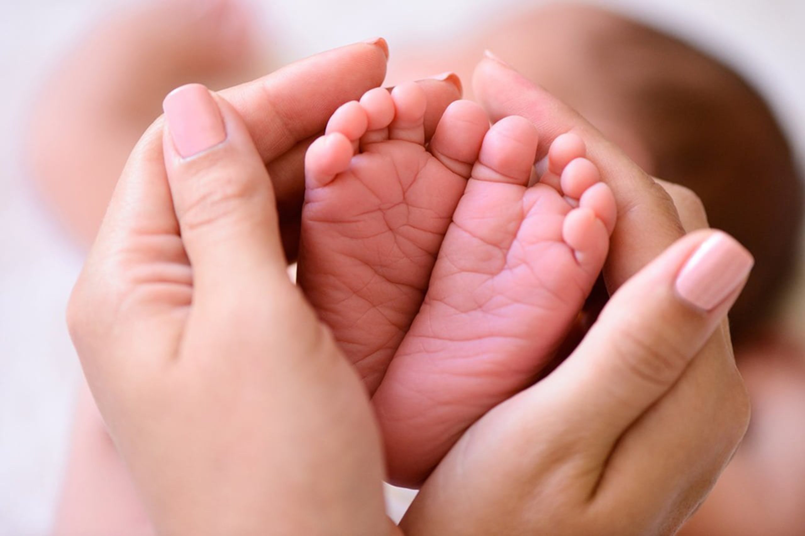 Mães na Capital: receba apoio psicológico e licença extra neste mês!