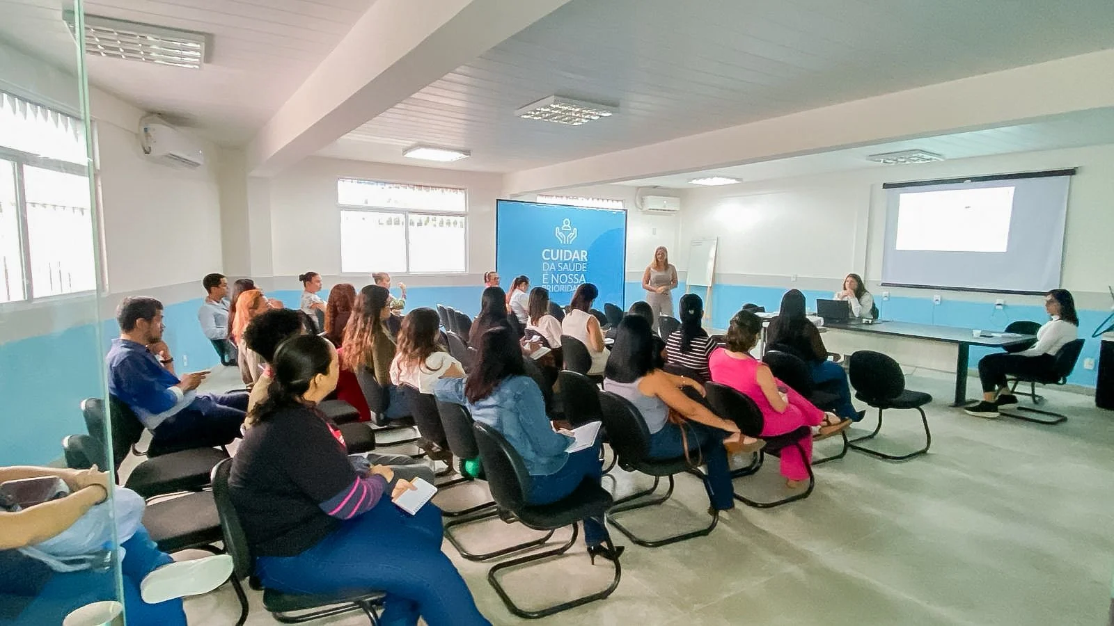 Prefeitura Impulsiona Hospitais-Escola: Integração Ensino-Serviço Avança para Certificação e Qualidade na Saúde Municipal