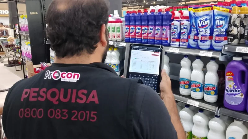 Sabão lidera disparada de preços: Procon-JP revela variação de até 170% em produtos de limpeza e higiene em João Pessoa