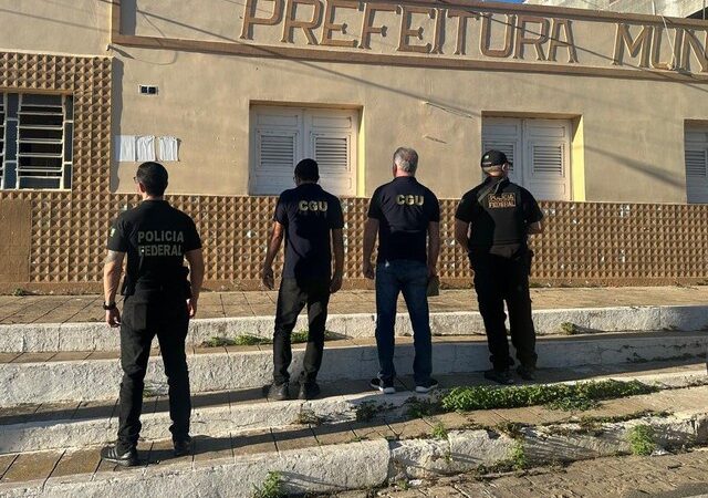 Polícia Federal desarticula esquema milionário de desvio em prefeituras