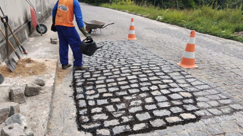 Seinfra intensifica tapa-buraco e limpeza de galerias em mais de 30 bairros de João Pessoa para evitar alagamentos