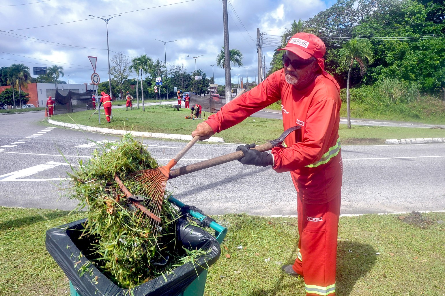 Transformação urbana em joão pessoa: equipes da Emlur intensificam ações diárias de zeladoria e infraestrutura em bairros estratégicos e corredores viários da capital para garantir mais qualidade de vida aos cidadãos