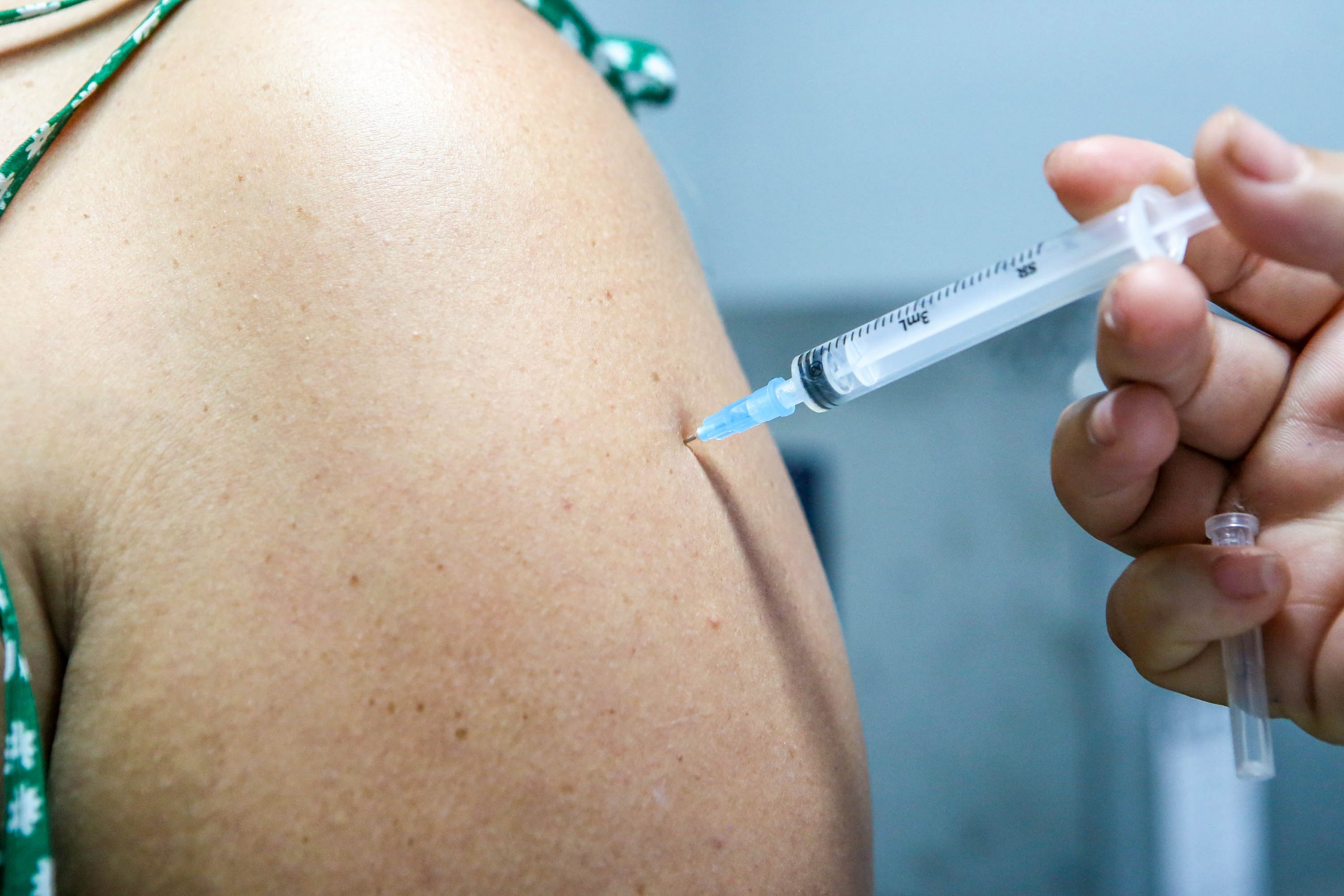 Vacinação materna em João Pessoa: VSR e outras vacinas essenciais para proteger gestantes e bebês contra doenças graves