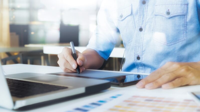 Modelo por assinatura redefine investimentos em tecnologia