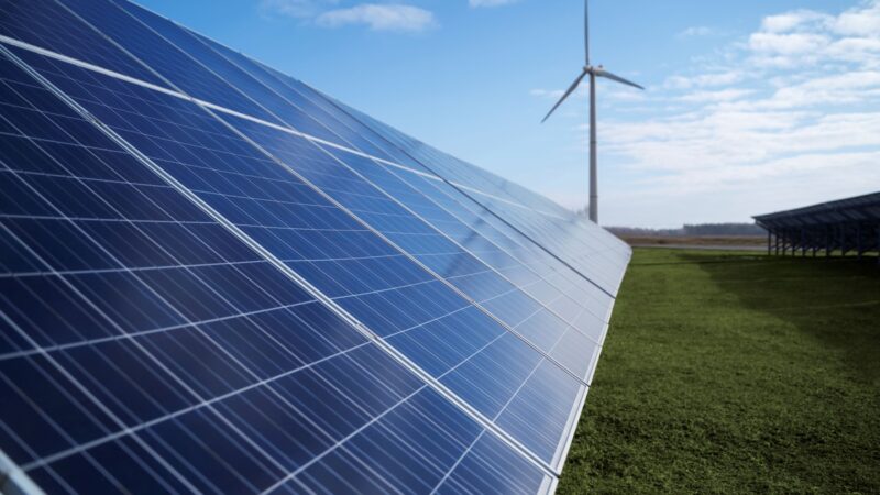 Curtailment freia expansão de geradoras de energia renovável