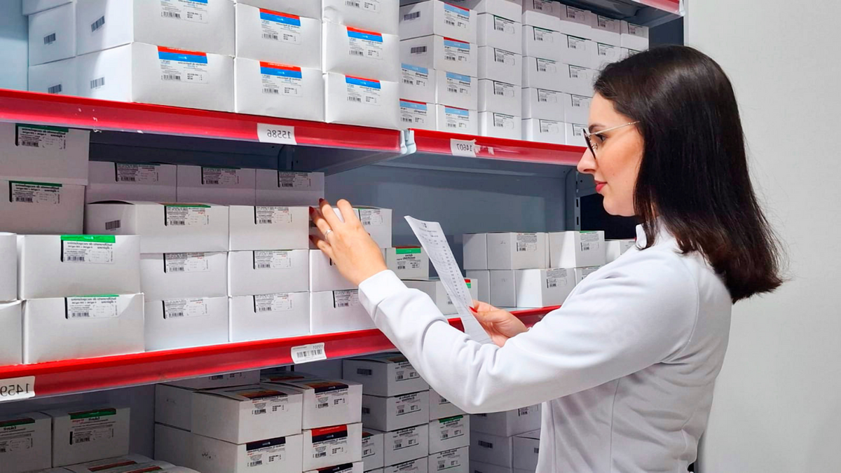 Distribuição de medicamentos avança com foco em conformidade
