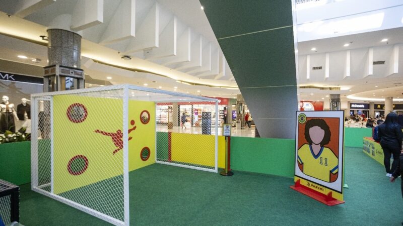 Bourbon Shopping tem arena para troca de figurinhas da Copa