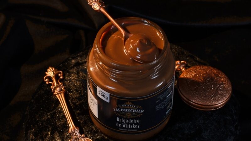Brigadeiro de whisky ganha espaço no mercado gourmet