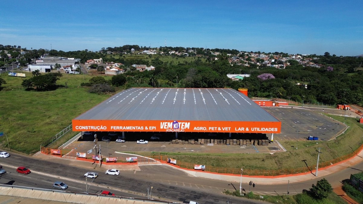 Mutirão no VemKiTem leva emprego e cidadania a Goiânia