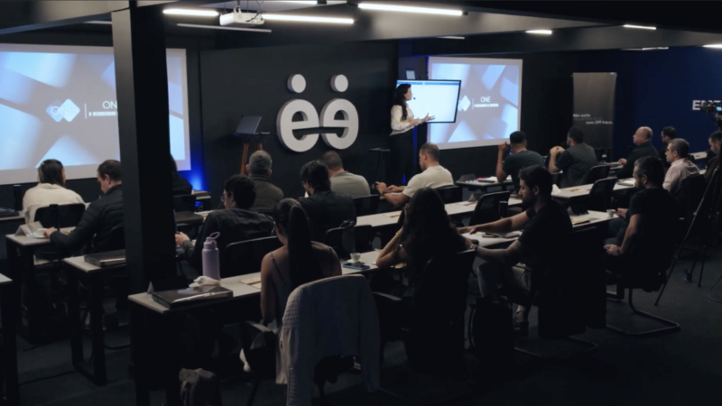 Formação para negociadores de empresas é lançada no Brasil