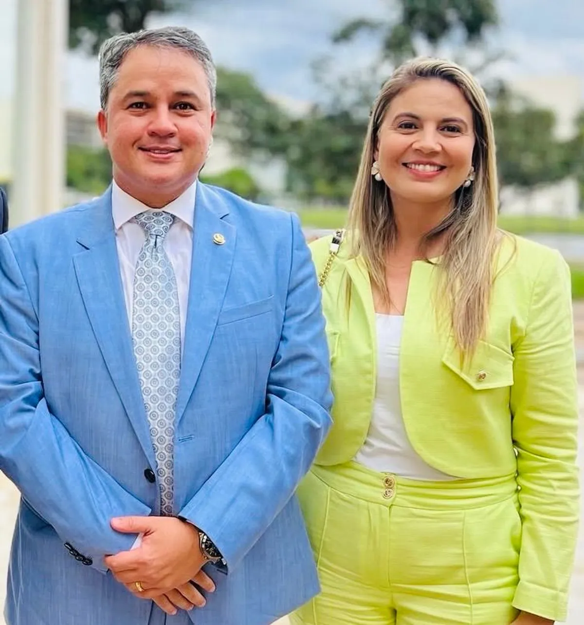Efraim Filho abre jogo e admite vereadora Carol Gomes como possível vice em chapa para o Governo da Paraíba em 2026
