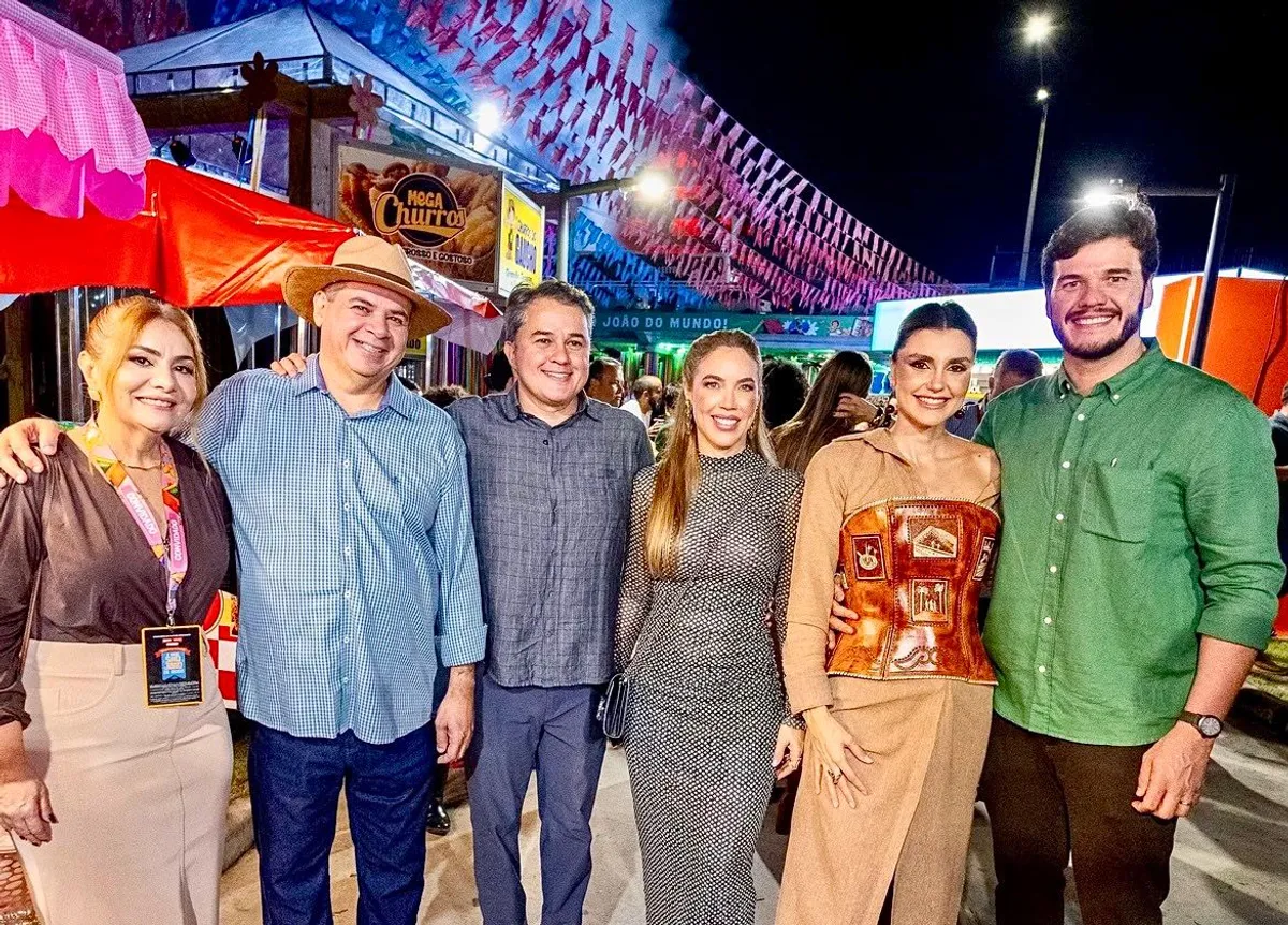 Senador Efraim Filho fortalece pré-candidatura ao governo da Paraíba em evento multitudinário ao lado do prefeito Bruno Cunha Lima