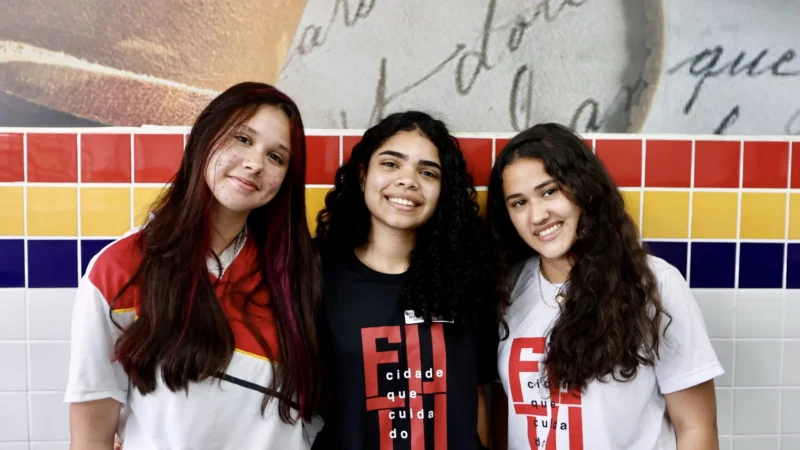 Intercâmbio Internacional: Sonhos Ganham Asas e Transformam Futuros de Jovens da Rede Municipal em João Pessoa
