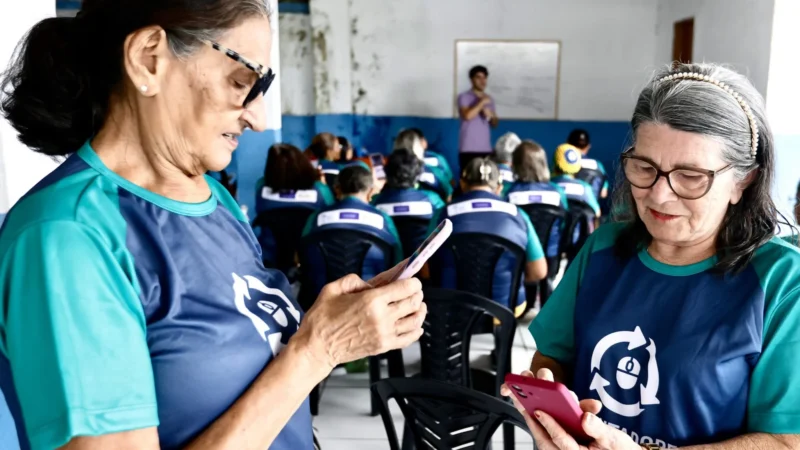 João Pessoa Celebra Inclusão Digital de Idosos: Certificação e Novas Turmas do Curso ‘Digital para Todos’ Aumentam Autonomia