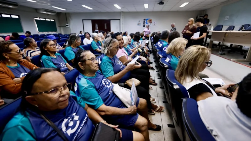 Inclusão Digital para Idosos: João Pessoa Forma 45 Alunos e Abre Novas Turmas do Curso ‘Digital para Todos’