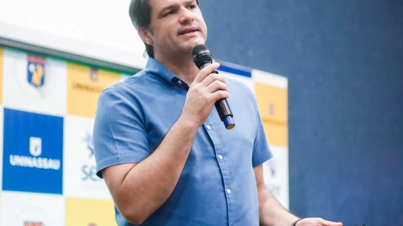 João Pessoa: Leo Bezerra revela avanços na Saúde e convoca sociedade para construir o futuro do SUS com participação cidadã