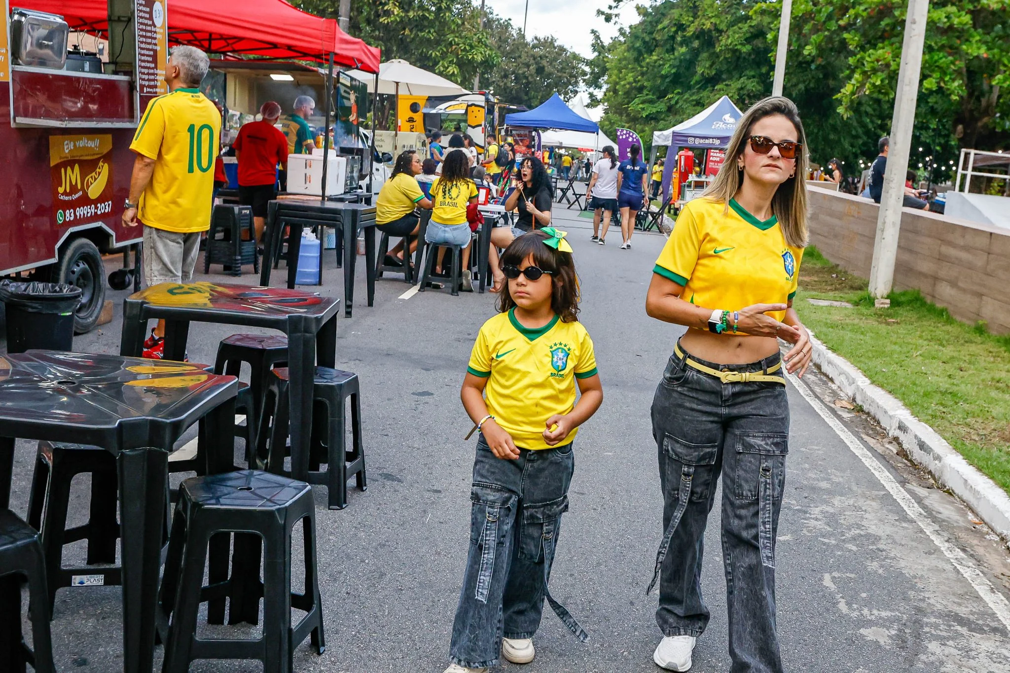 Parque das Três Ruas Vira Arena Verde e Amarela para a Estreia do Brasil na Copa do Mundo 2026: Festa Junina e Samba Animam Torcida