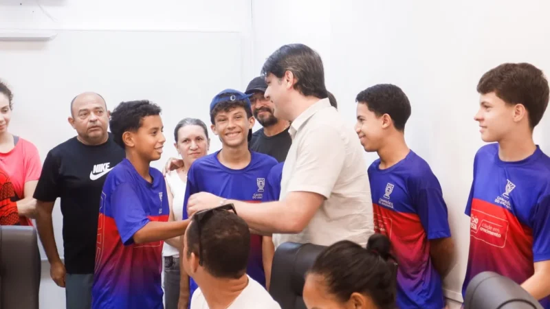 Leo Bezerra celebra título da Copa Metropolitana Sub-15 do projeto Campeões do Amanhã e reforça apoio ao esporte em João Pessoa