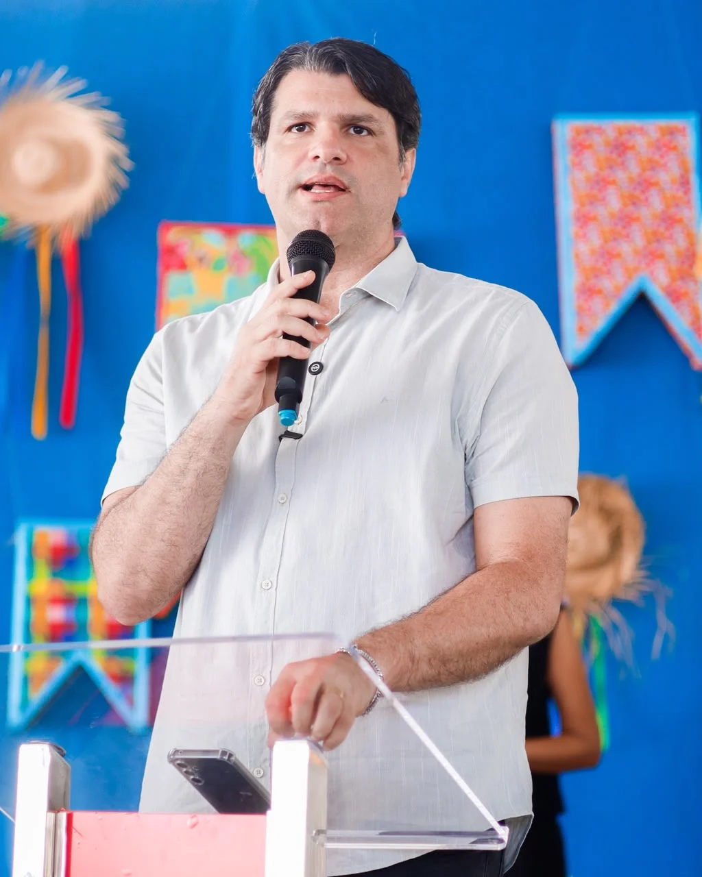 Leo Bezerra Lança Junho Violeta: Combate à Violência Contra Idosos Ganha Reforço com Melhorias Estruturais em João Pessoa