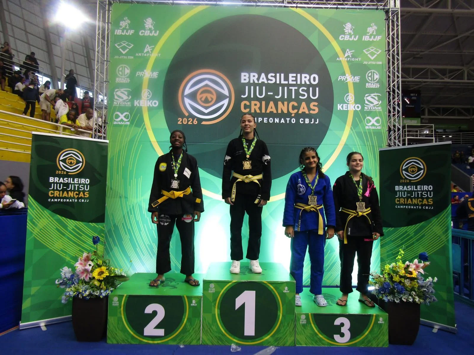 Jovens Talentos de João Pessoa Brilham: Campeões do Amanhã Conquistam 12 Medalhas no Brasileiro de Jiu-Jitsu Infantil