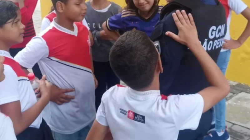 Ronda Escolar da Guarda Civil de João Pessoa: Ações de Segurança e Prevenção Transformam Ambiente Escolar