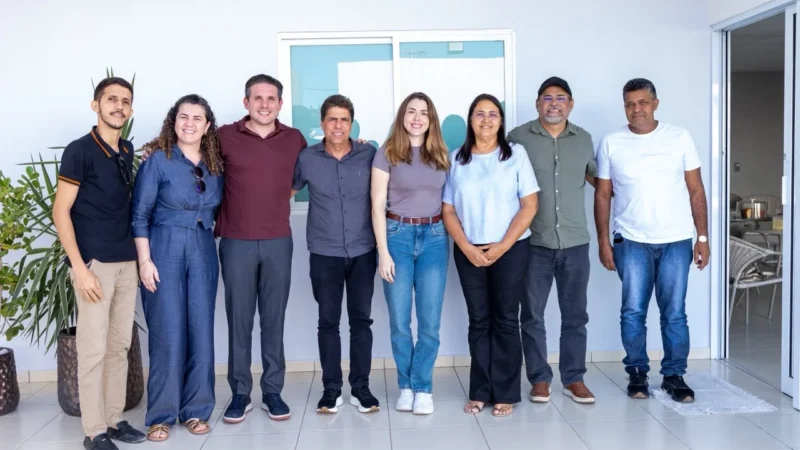 Oposição de Salgadinho Declara Apoio a Olívia Motta: “Fortalece Nosso Compromisso de Trabalhar pelo Desenvolvimento”