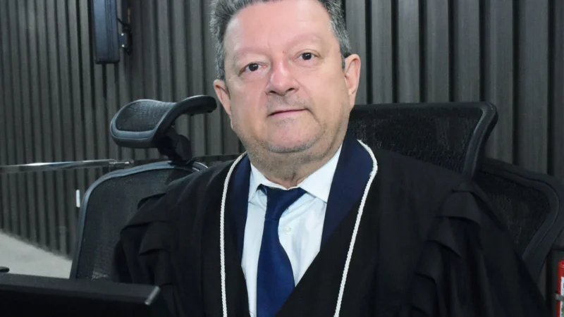 Advogado Multado em R$ 32,8 mil no TJPB por Uso Inadequado de IA em Processo, Alerta Sobre Limites da Tecnologia Jurídica