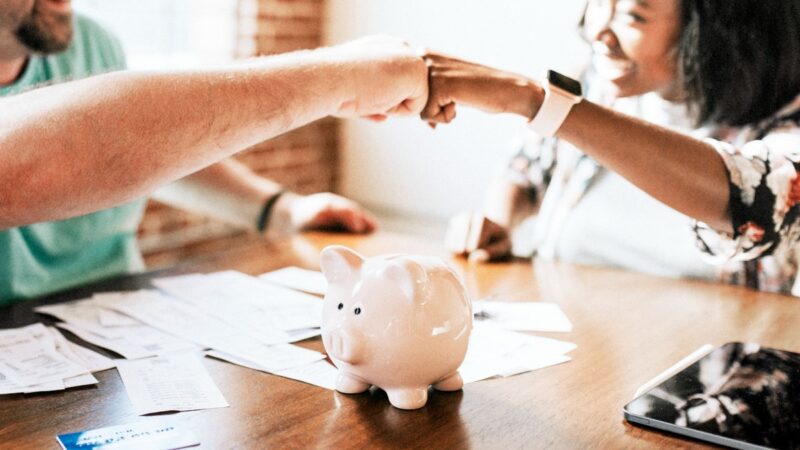 Alta da inadimplência reforça cuidados com as finanças