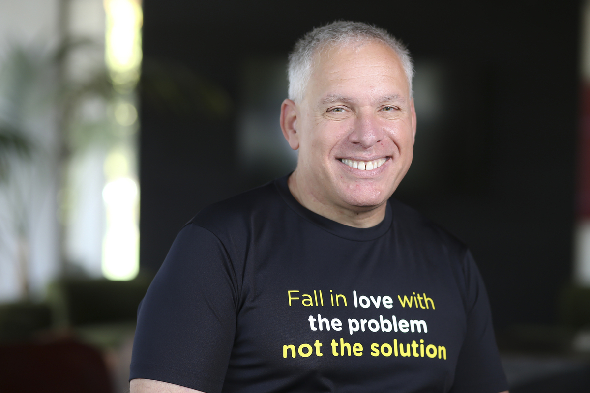 Novo livro de Uri Levine é lançado no Brasil