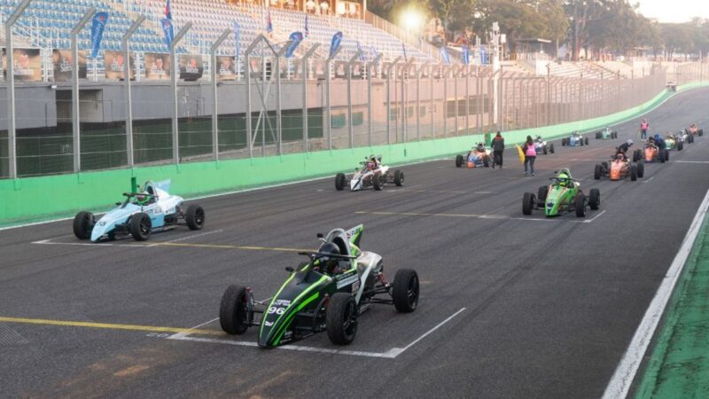 Do rental kart à Fórmula Vee: como começar no automobilismo