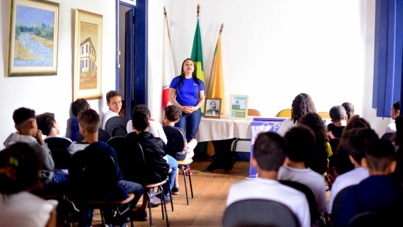 CUTUCAR transforma patrimônio histórico em sala de aula