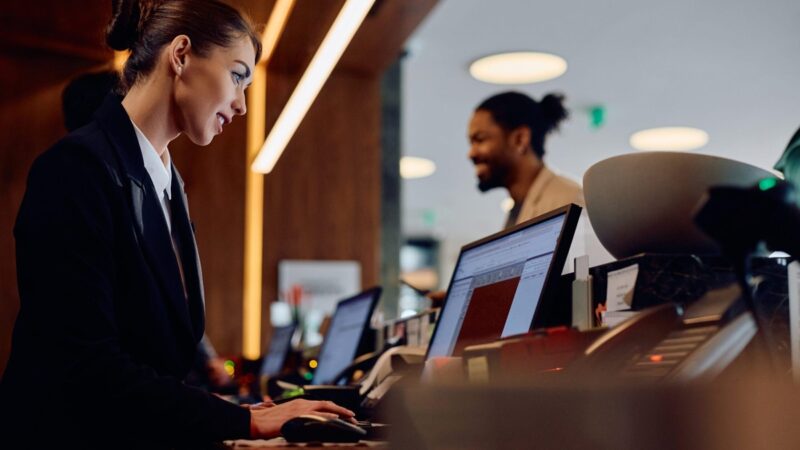 Inteligência artificial avança na hotelaria