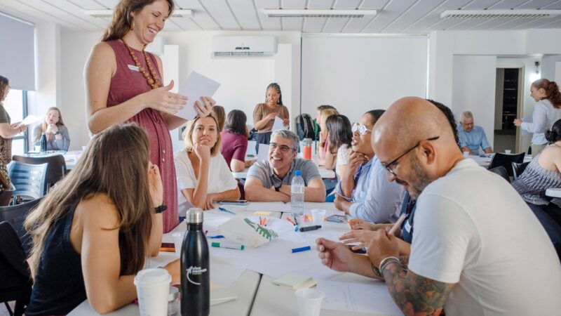 IA no trabalho exige novas capacidades humanas