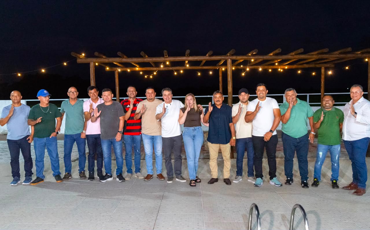 Impacto político no coração da paraíba: prefeita e nove vereadores de cruz do espírito santo impulsionam pré-candidatura de efraim filho ao governo
