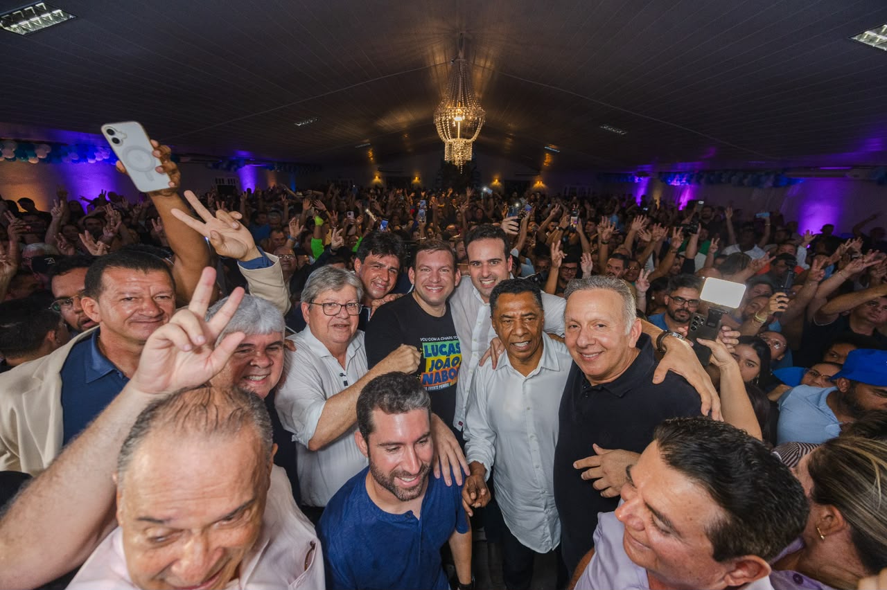 Lucas Ribeiro e sua coalizão política energizam o Vale do Paraíba com promessas de continuidade e expansão de conquistas em evento crucial pré-eleitoral