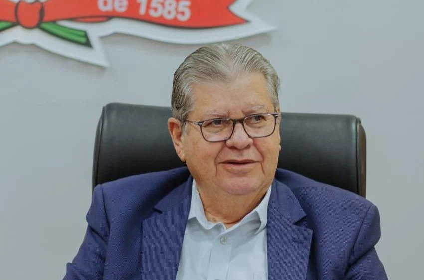 João Azevêdo celebra alta remuneração de professores da Paraíba e aponta legados de sua gestão