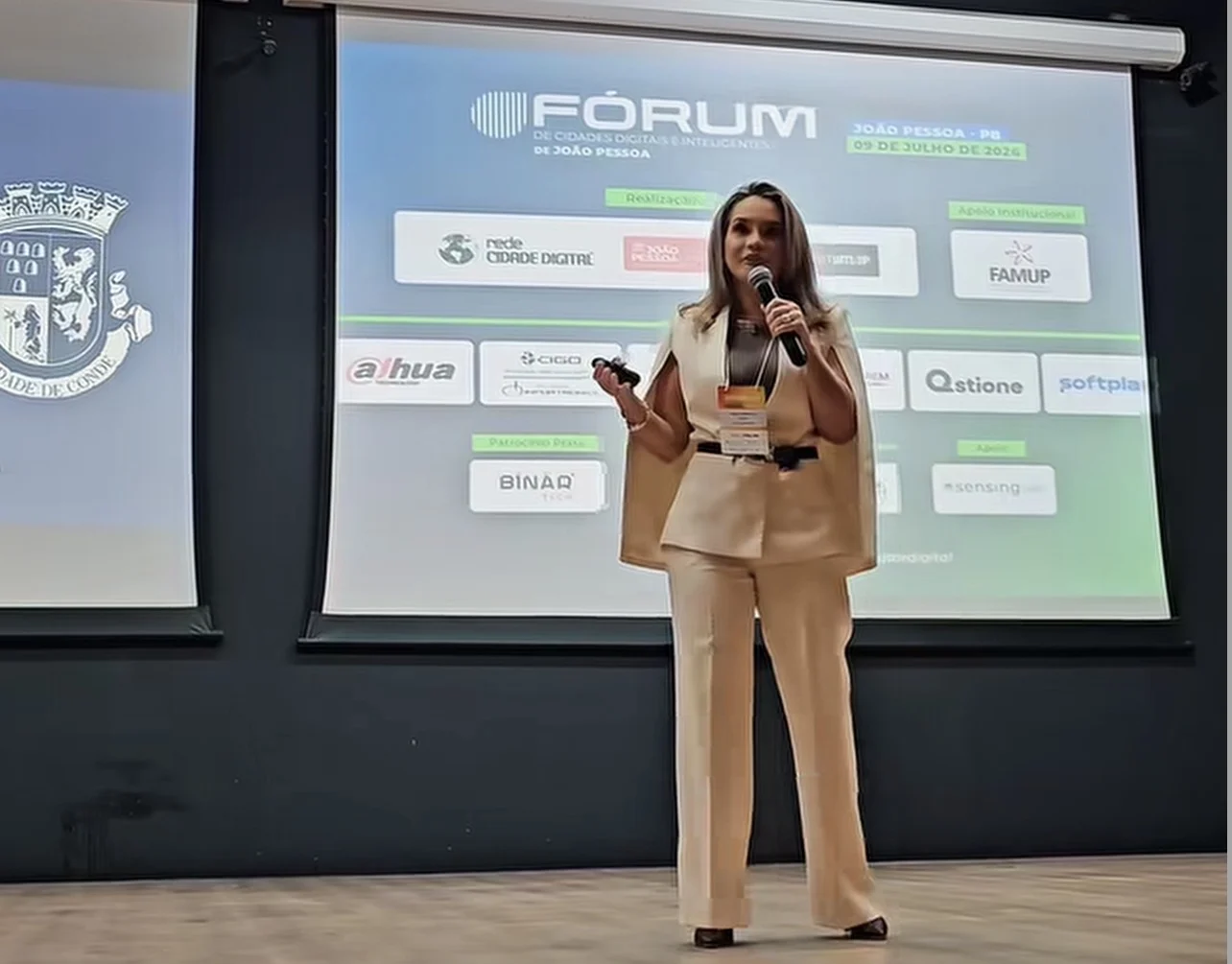 Prefeita de Conde, Karla Pimentel, é Destaque Nacional em Inovação e Transparência com Tecnologia para Gestão Pública