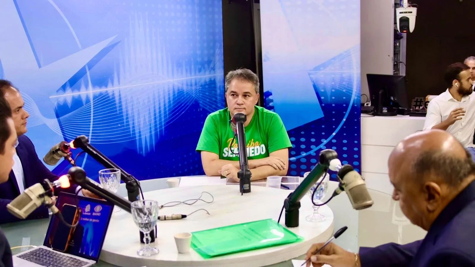 Efraim Filho promete reabrir delegacias e ampliar atendimento 24 horas na Paraíba se eleito governador