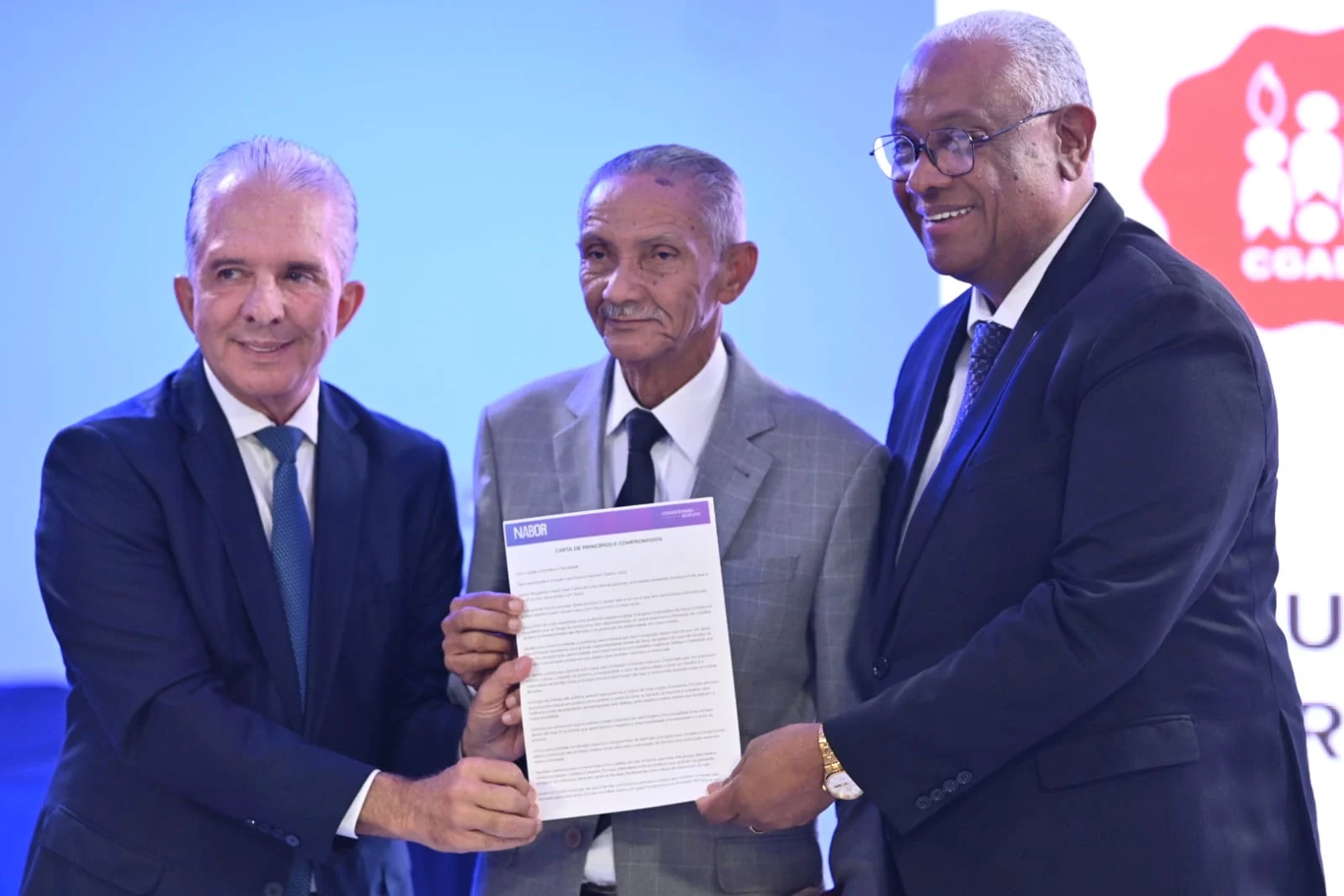 Nabor Wanderley Apresenta Carta de Compromisso em Encontro com 350 Pastores e Reafirma Defesa da Família e Vida