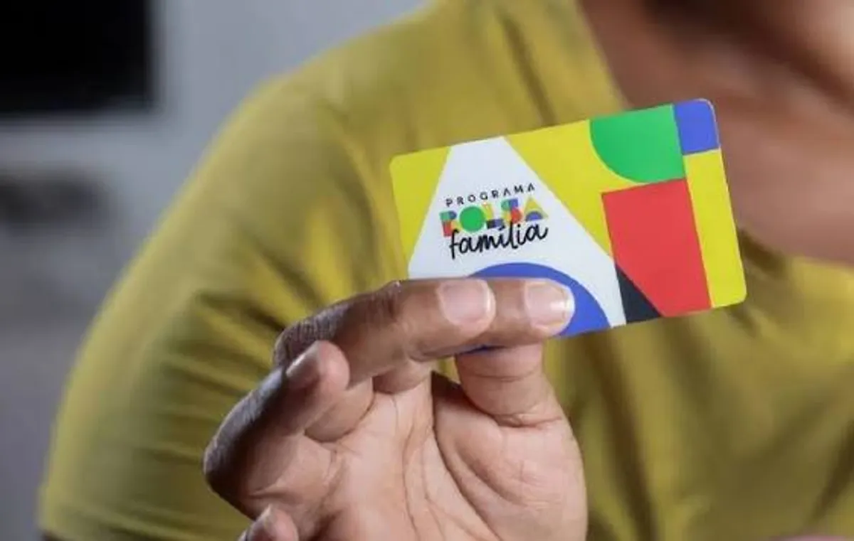 Segurança para quem mais precisa: projeto de lei fundamental busca acabar com o dilema de trabalhadores intermitentes entre aceitar um serviço e perder o Bolsa Família